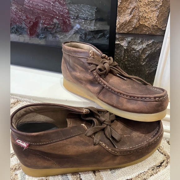 Clarks Other - Men’s Clarks Stinson Hi Beeswax Leather Chukka Boots Size 9.5